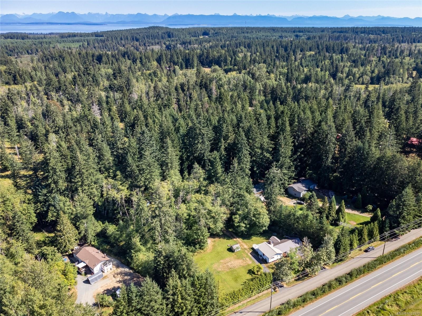 7602 Island Hwy North, Black Creek, BC