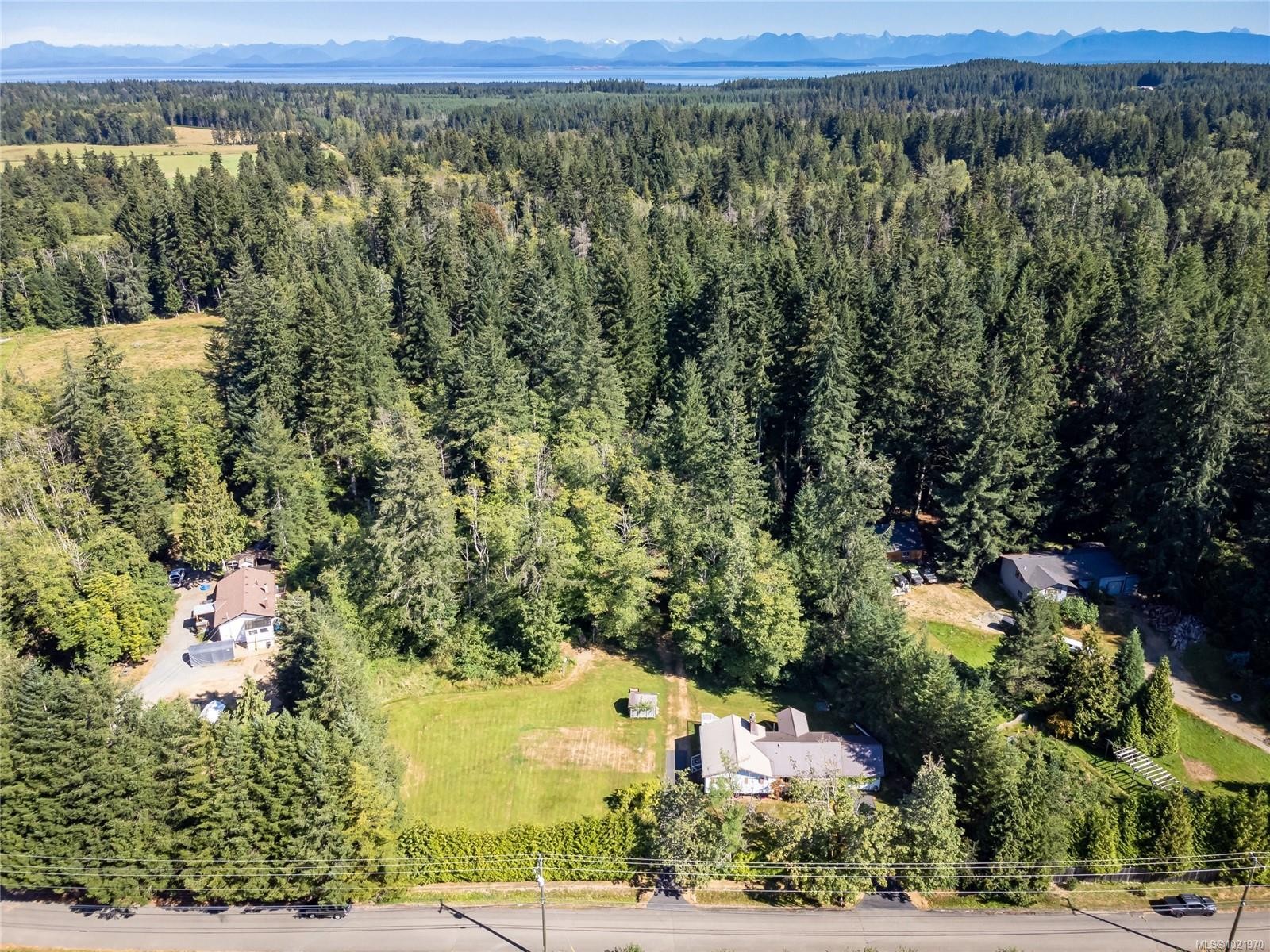 7602 Island Hwy North, Black Creek, BC