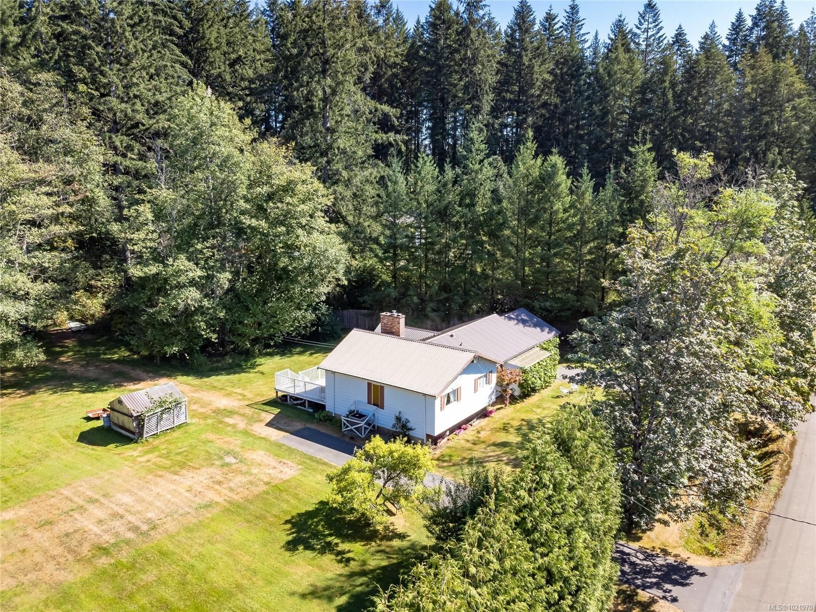 7602 Island Hwy North, Black Creek, BC