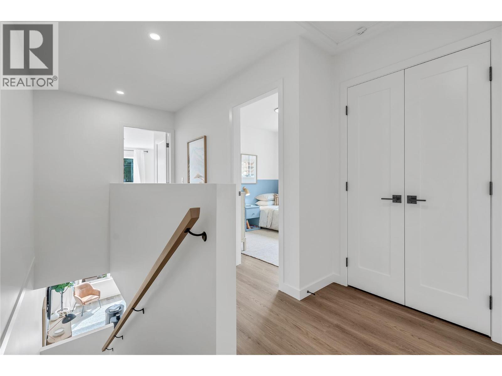 687 Victoria Drive Unit# 101, Penticton, BC - Indoor Photo Showing Other Room