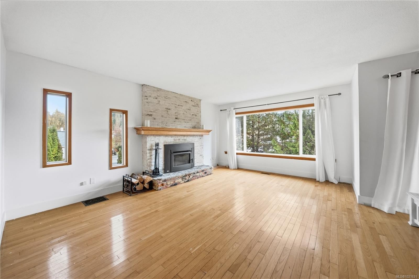 2001 Lakeside Dr, Nanaimo, BC