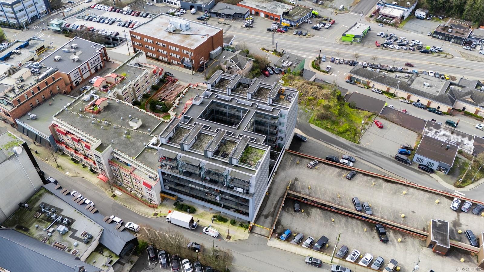 310-91 Chapel St, Nanaimo, BC - With View