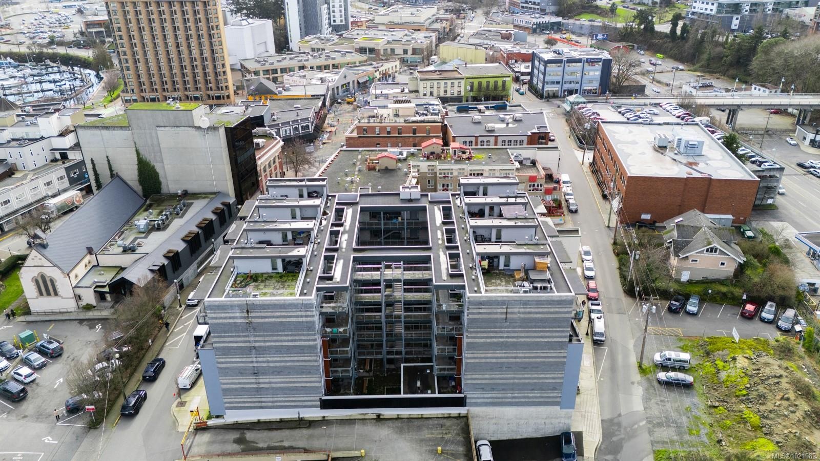 310-91 Chapel St, Nanaimo, BC - Outdoor With View