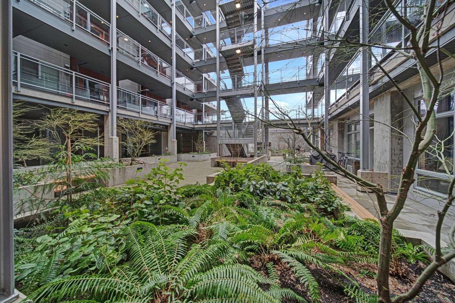 310-91 Chapel St, Nanaimo, BC - Outdoor