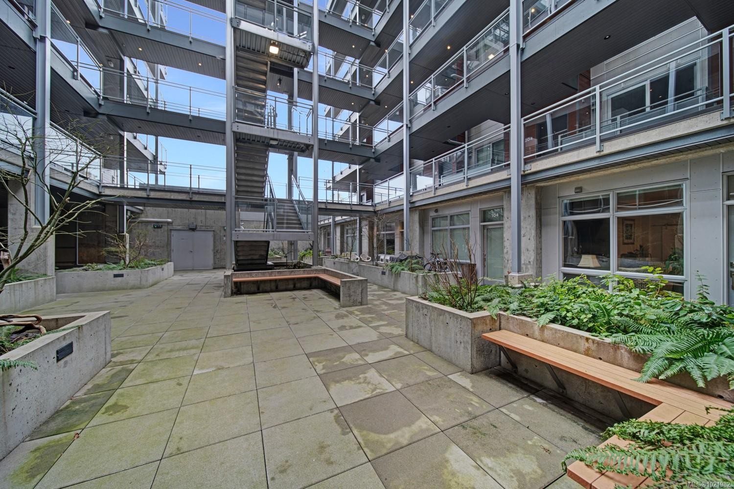 310-91 Chapel St, Nanaimo, BC - Outdoor