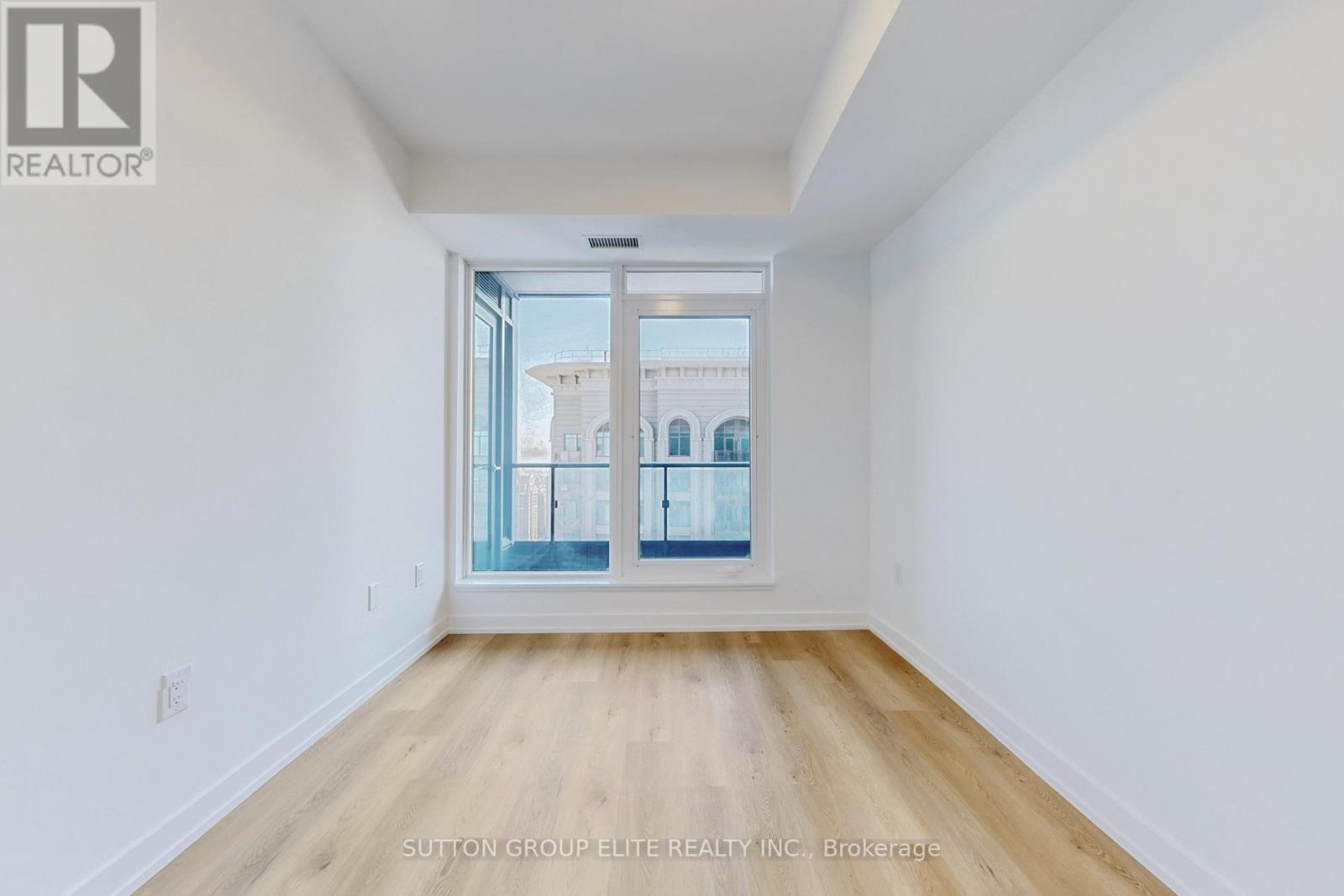 3506 - 395 Square One Drive, Mississauga, ON - Indoor Photo Showing Other Room