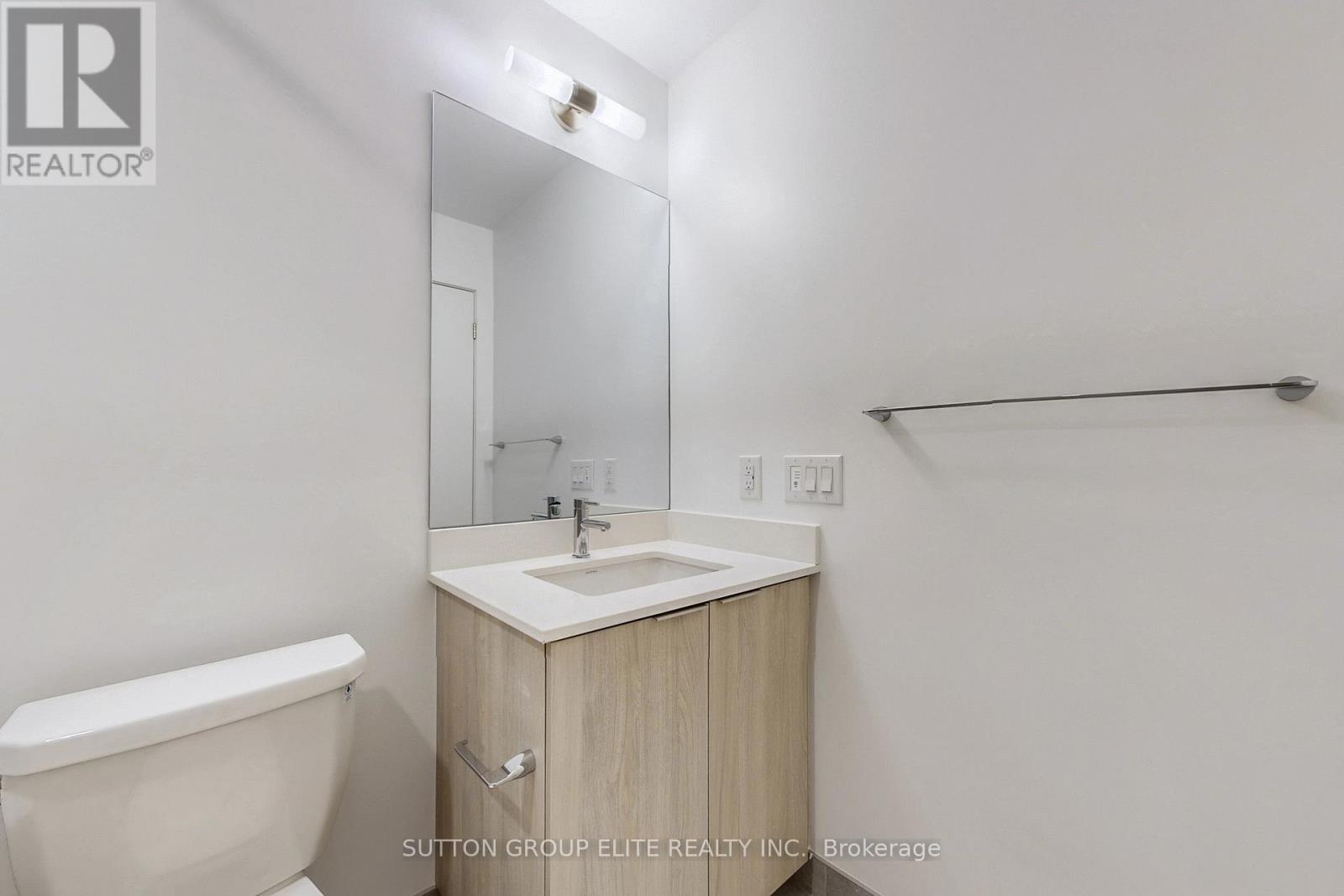 3506 - 395 Square One Drive, Mississauga, ON - Indoor Photo Showing Bathroom