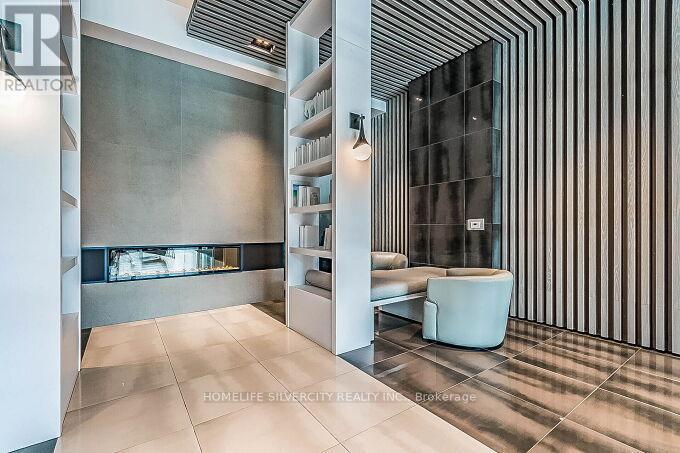 709 - 2481 Taunton Road, Oakville, ON - Photo Showing Other Room