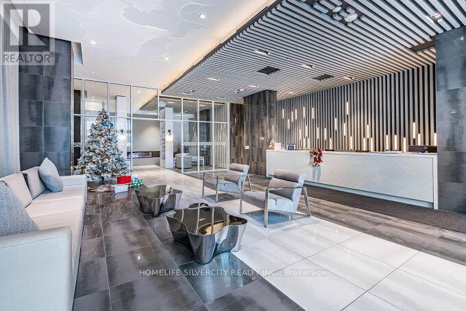 709 - 2481 Taunton Road, Oakville, ON - Photo Showing Other Room