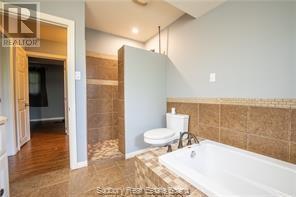 4511 Beaver Avenue, Hanmer, ON - Indoor Photo Showing Bathroom