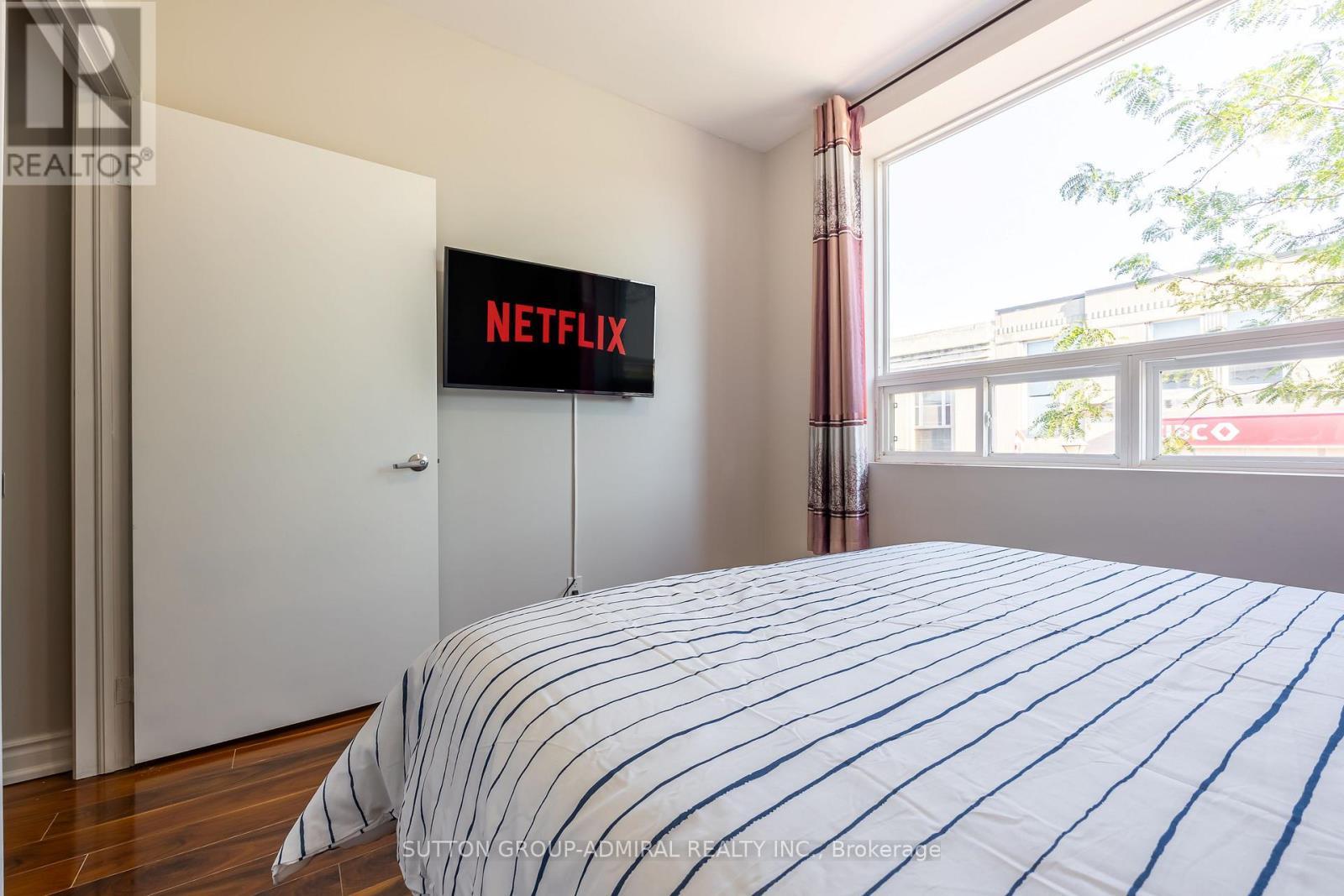 4497 Queen Street, Niagara Falls, ON