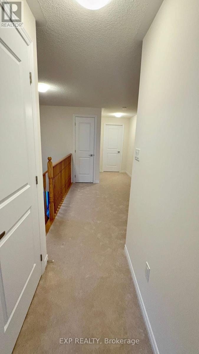 120 Sanders Road, Erin, ON - Indoor Photo Showing Other Room