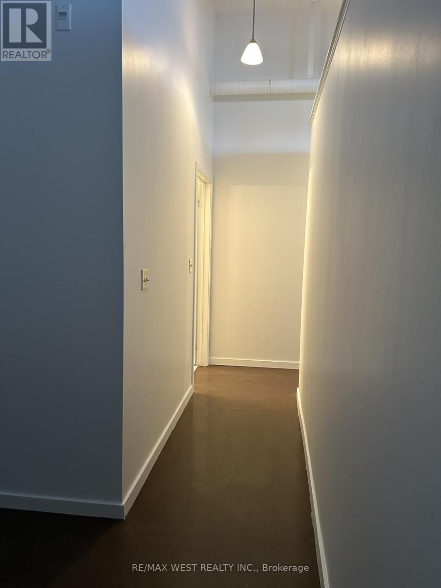 207 - 410 King Street W, Kitchener, ON - Indoor Photo Showing Other Room