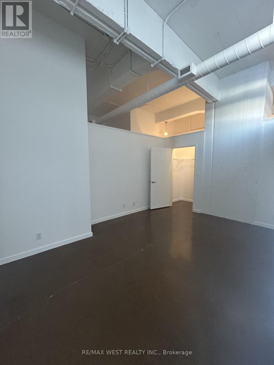 207 - 410 King Street W, Kitchener, ON - Indoor Photo Showing Other Room