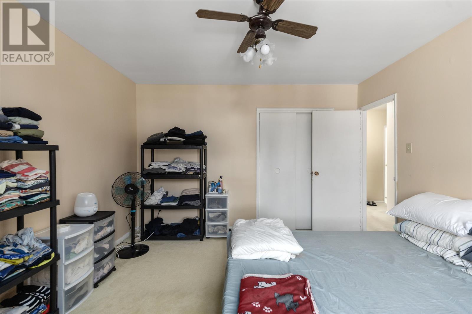 570 Macdonald Ave # 303, Sault Ste. Marie, ON - Indoor Photo Showing Bedroom