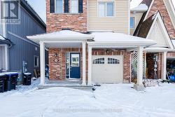 34 ROBERTSON STREET Collingwood, ON L9Y 0X1