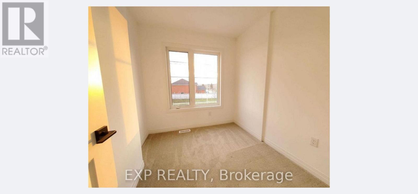 19 Fairlane Avenue, Barrie, ON - Photo Showing Other Room