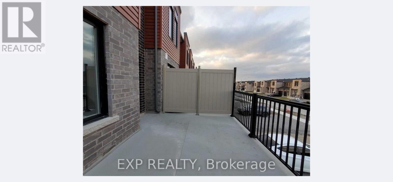 19 Fairlane Avenue, Barrie, ON - Outdoor