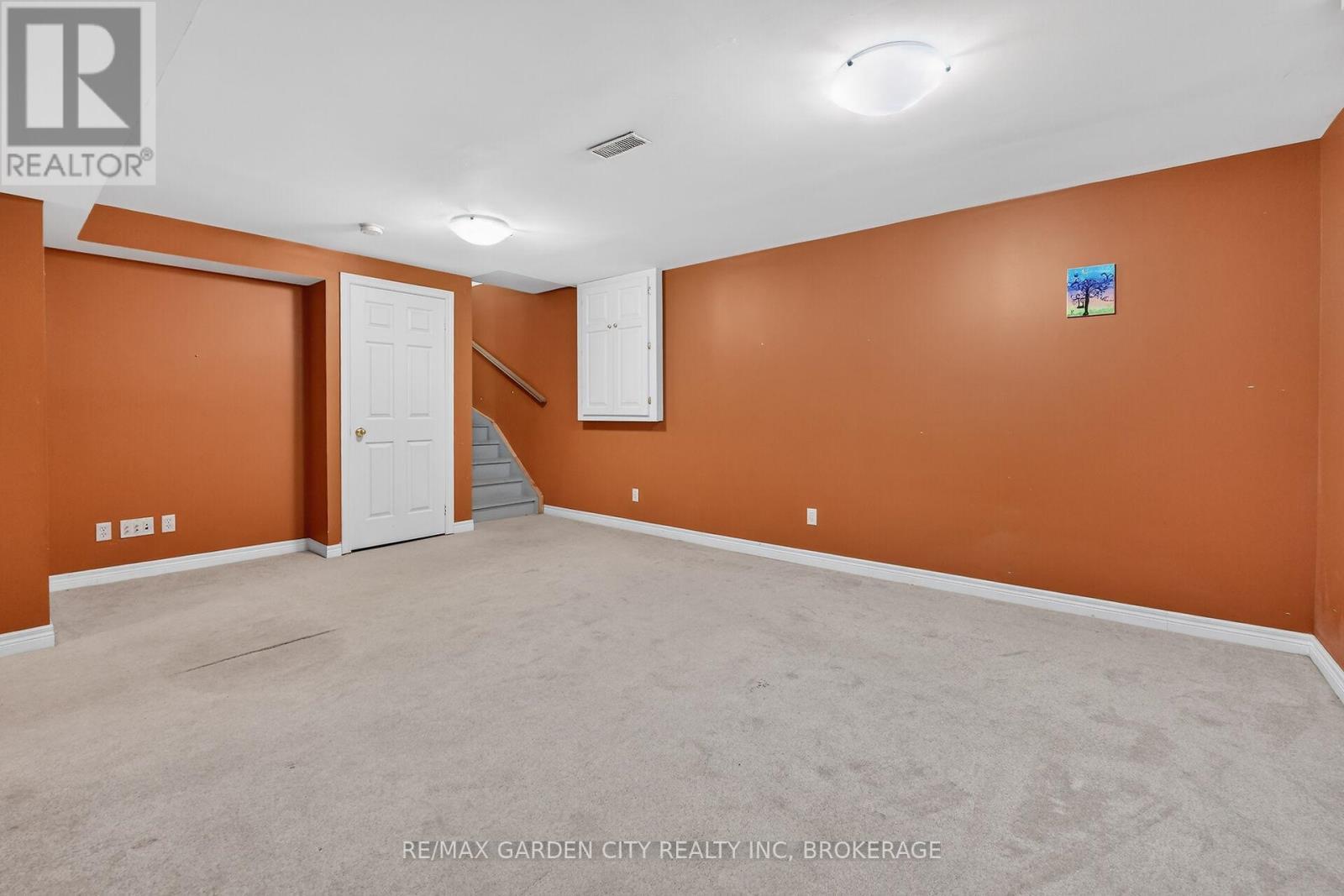 Basement Rec room - 218 Confederation Avenue, Thorold (Confederation Heights), ON - Indoor Photo Showing Other Room