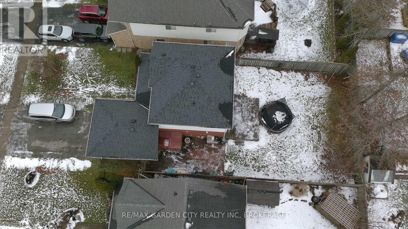 218 Confederation Avenue, Thorold (Confederation Heights), ON - Outdoor