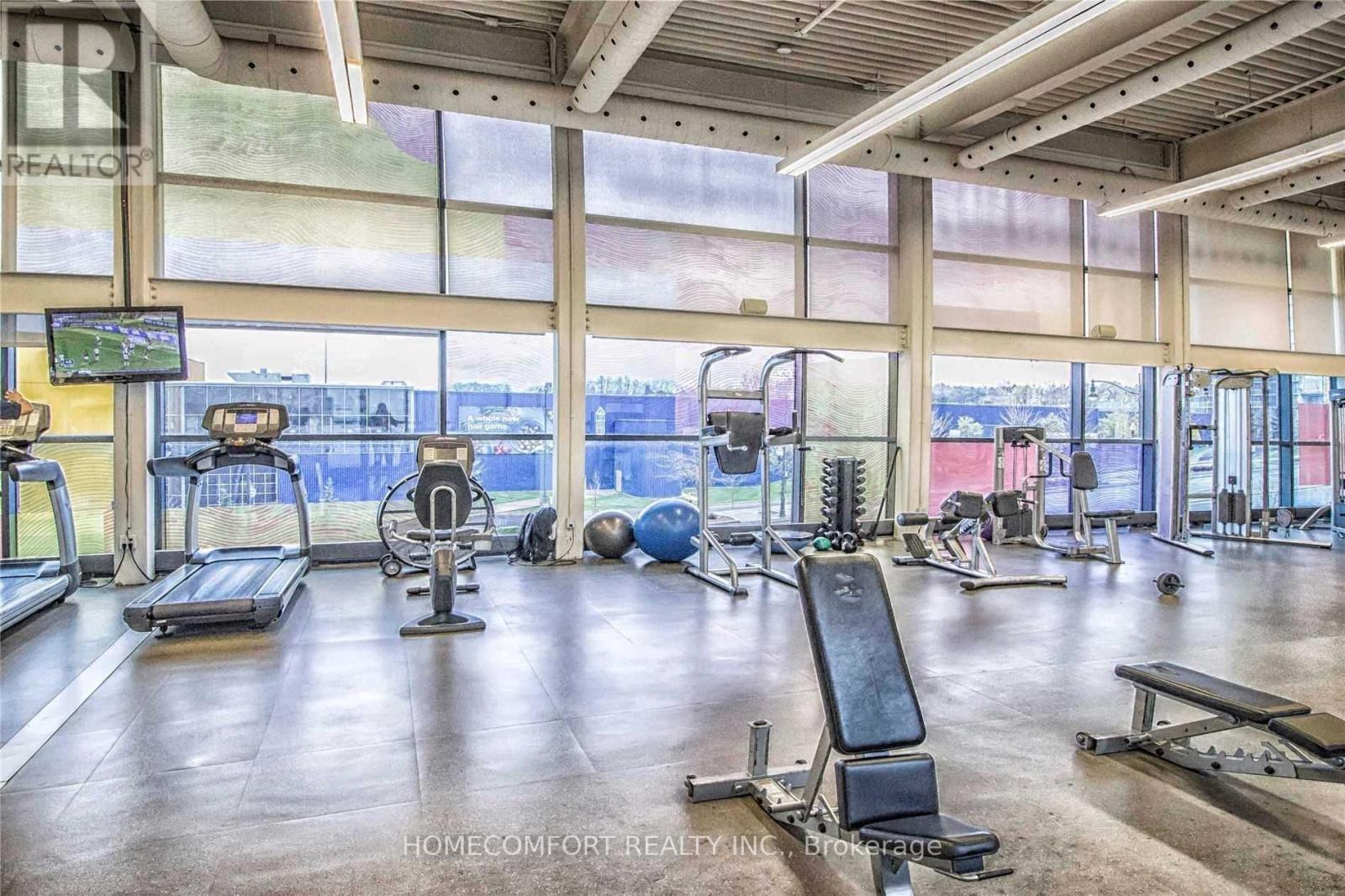 915 - 15 Singer Court, Toronto, ON - Indoor Photo Showing Gym Room