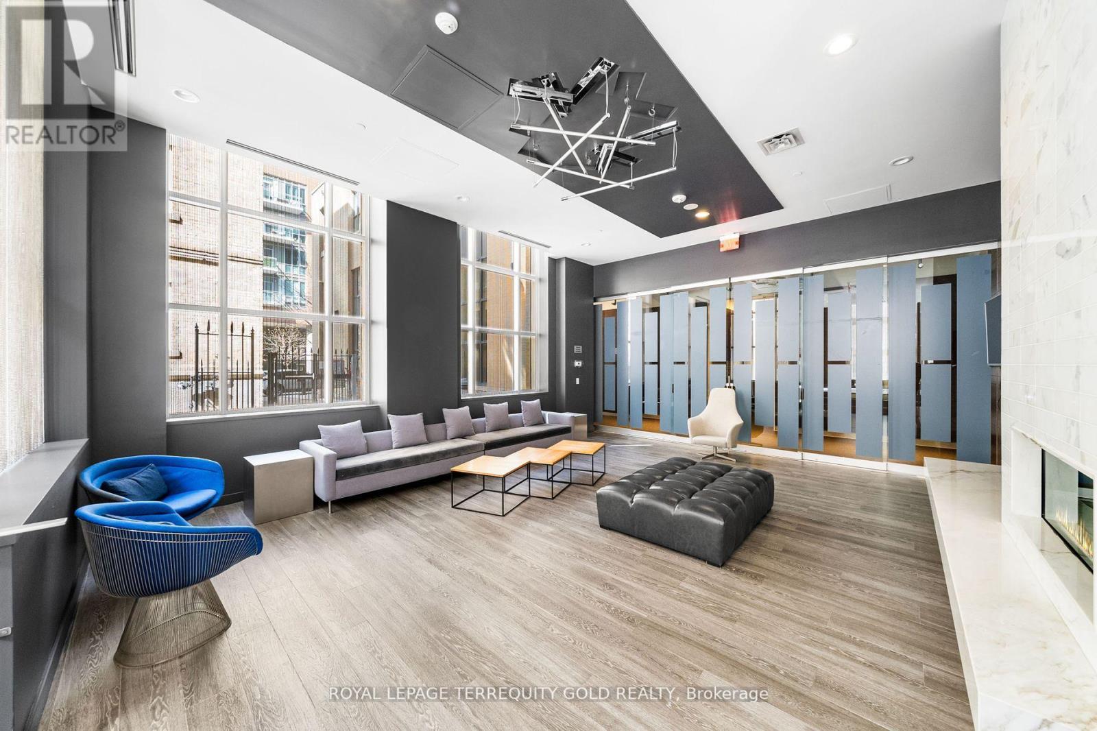 1901 - 105 George Street, Toronto, ON - Indoor Photo Showing Other Room