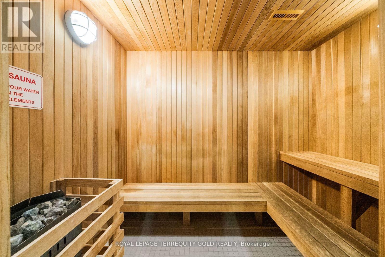 1901 - 105 George Street, Toronto, ON - Indoor Photo Showing Other Room