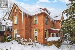 28 QUEEN STREET Innisfil, ON L0L 1L0