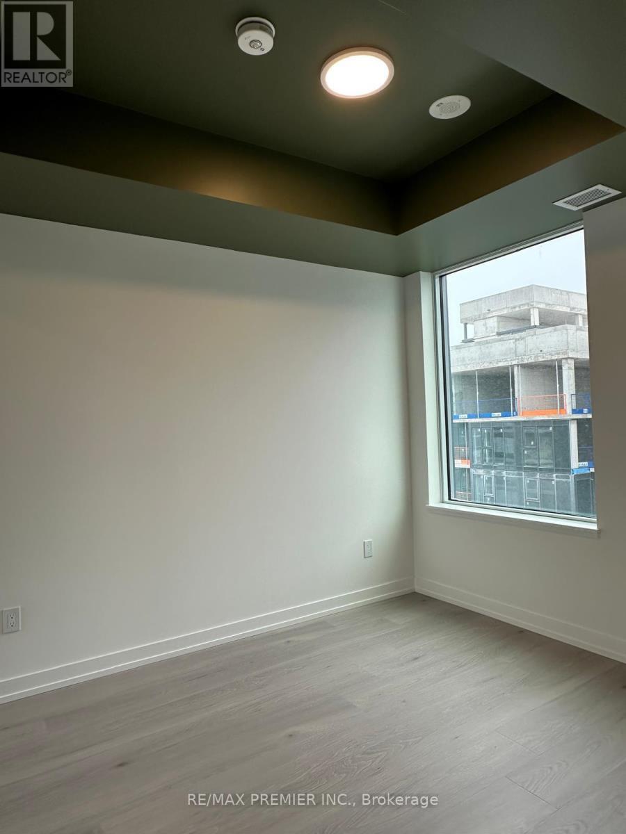 516 - 2501 Saw Whet Boulevard, Oakville, ON - Indoor Photo Showing Other Room