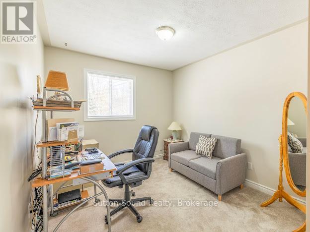 240135 Wilcox Side Road, Georgian Bluffs, ON - Indoor Photo Showing Office