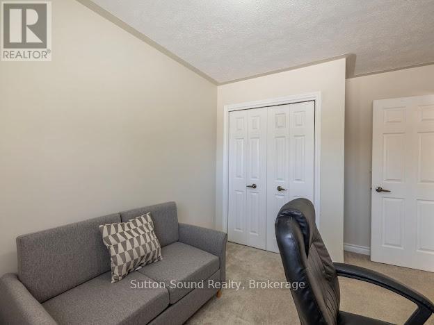 240135 Wilcox Side Road, Georgian Bluffs, ON - Indoor Photo Showing Office
