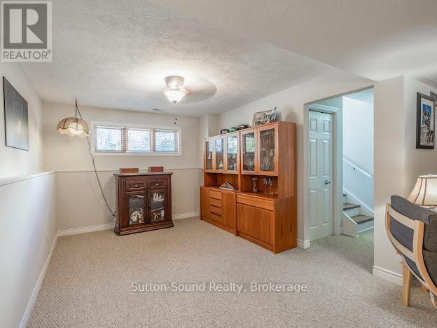 240135 Wilcox Side Road, Georgian Bluffs, ON - Indoor