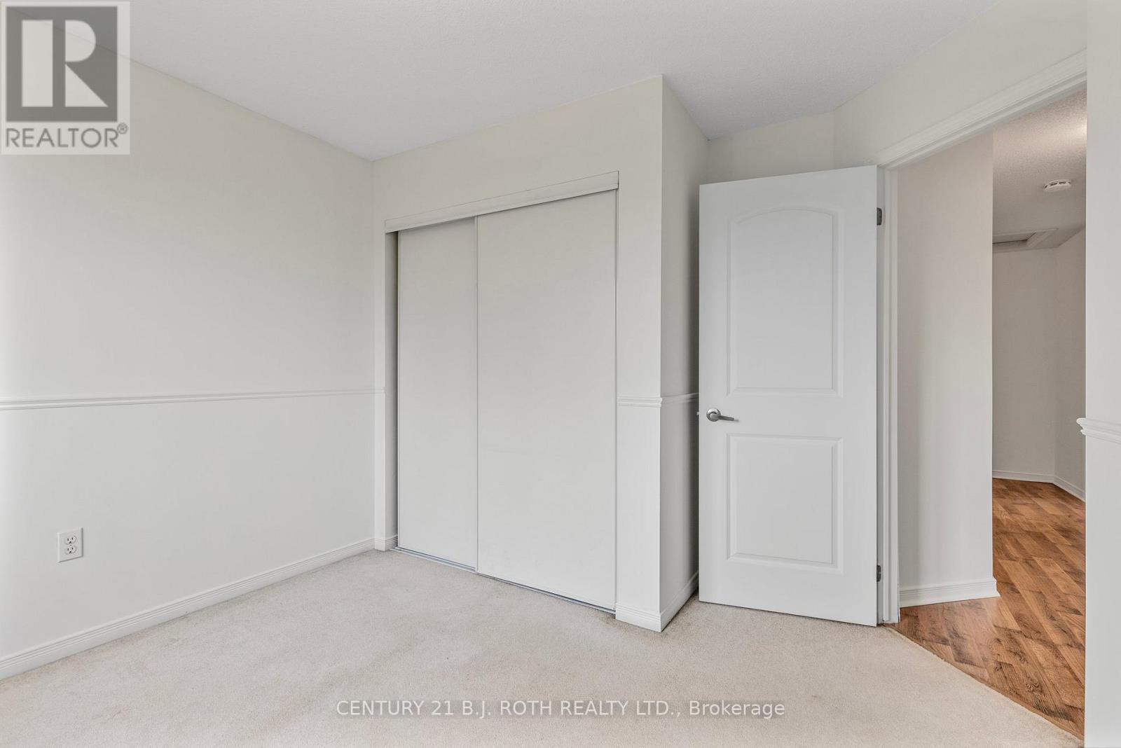 7 - 13 Cheltenham Road, Barrie, ON