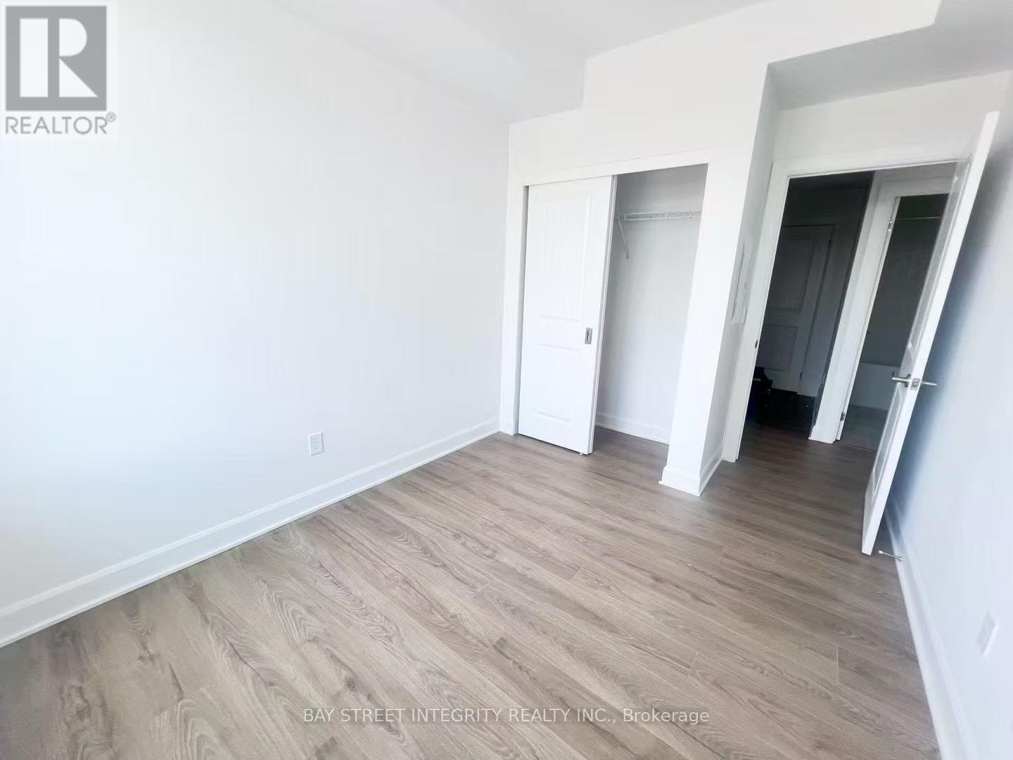 309 - 3240 William Coltson Avenue, Oakville, ON - Indoor Photo Showing Other Room