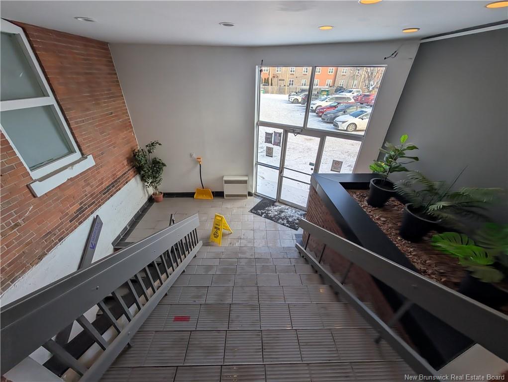 100-6 Main St, Bathurst, NB