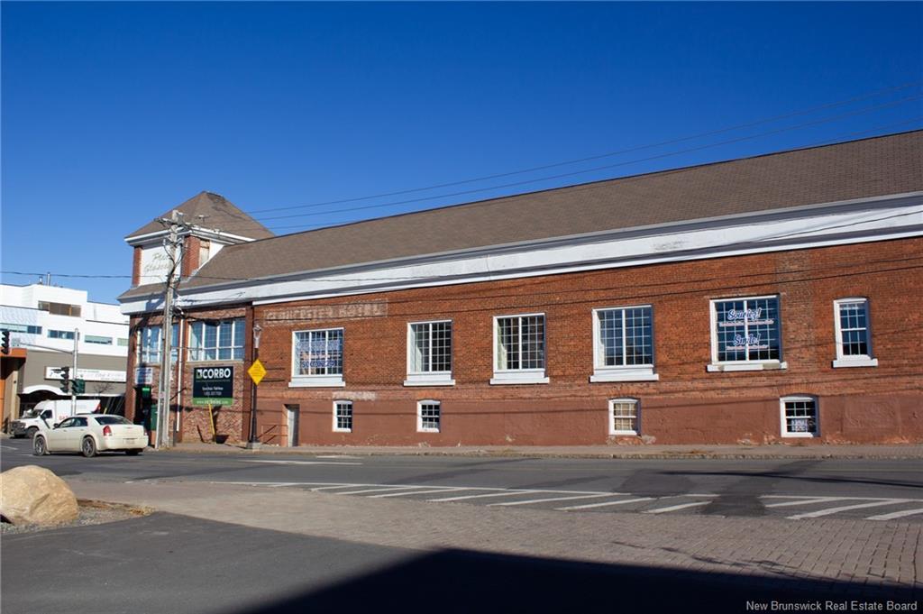 100-6 Main St, Bathurst, NB
