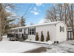 10 Spruce Wood ST Moncton, NB E1H 3B3