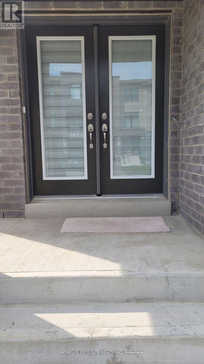 Front entrance - 192 Tango Crescent, Newmarket, ON - Outdoor