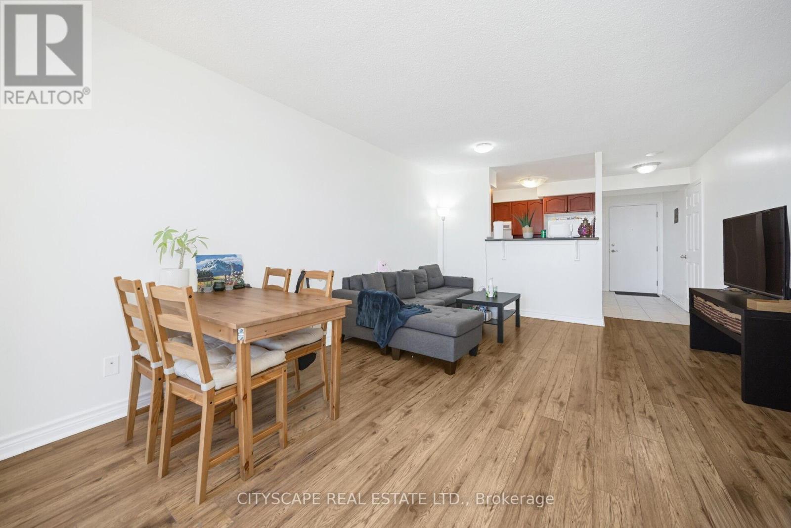 1002 - 710 Humberwood Blvd Boulevard, Toronto, ON - Indoor