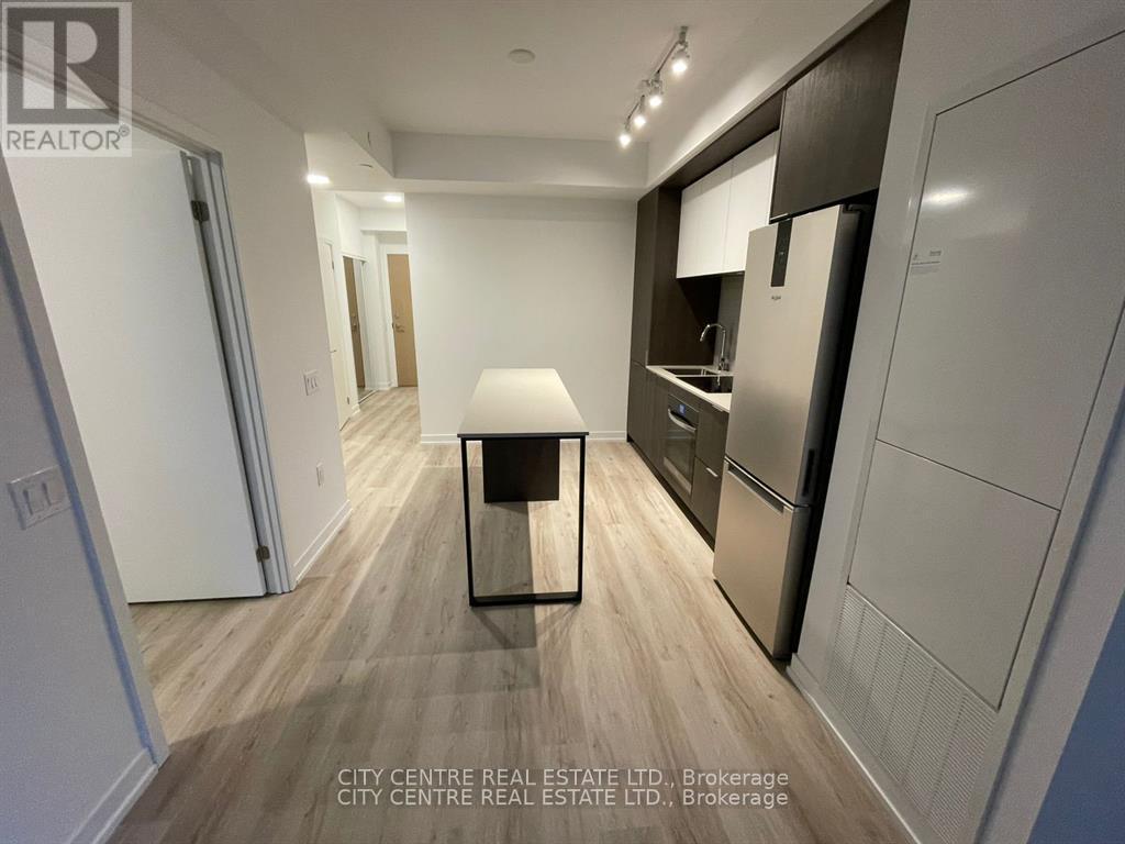 1406 - 395 Square One Drive, Mississauga, ON - Indoor