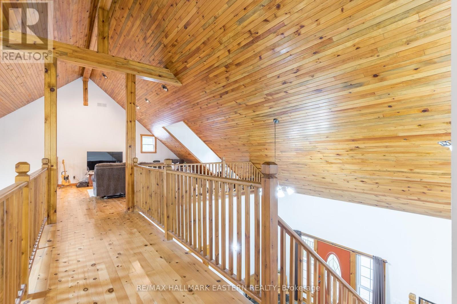 3404 Base Line, Otonabee-South Monaghan, ON - Indoor Photo Showing Other Room