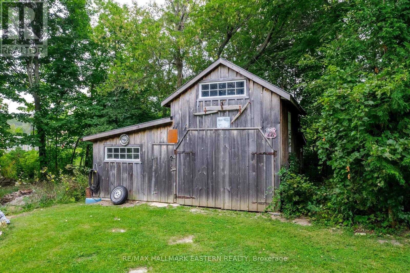 3404 Base Line, Otonabee-South Monaghan, ON - Outdoor