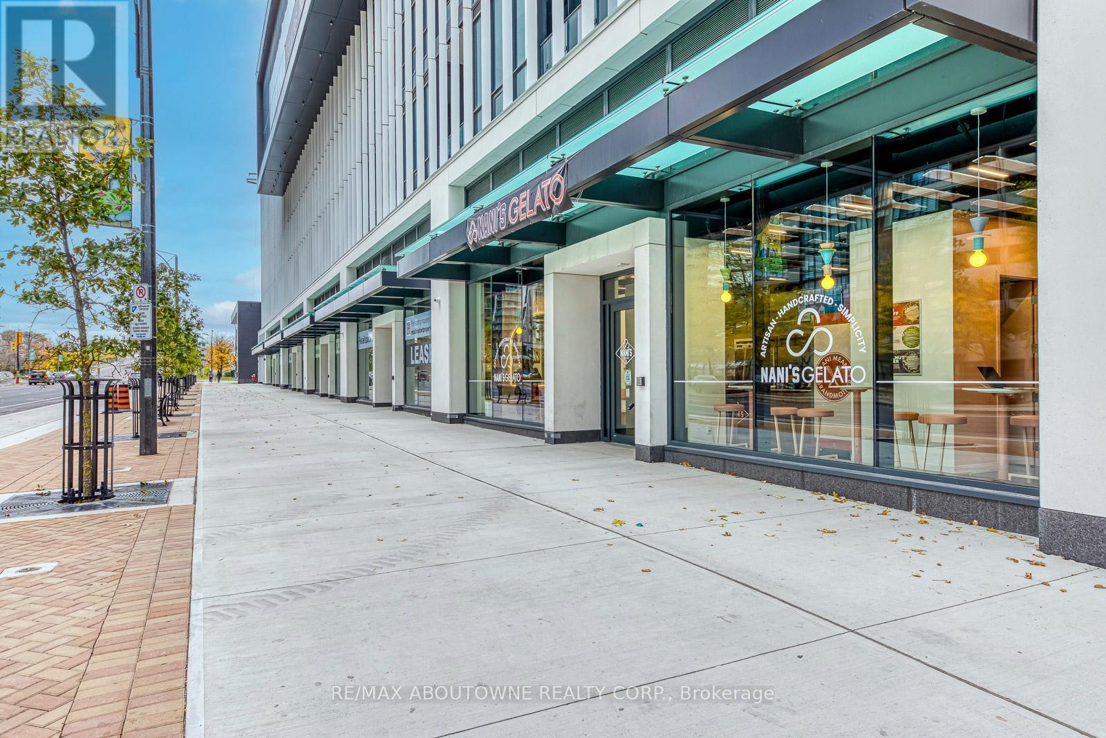 1106 - 395 Square One Drive, Mississauga, ON - Outdoor