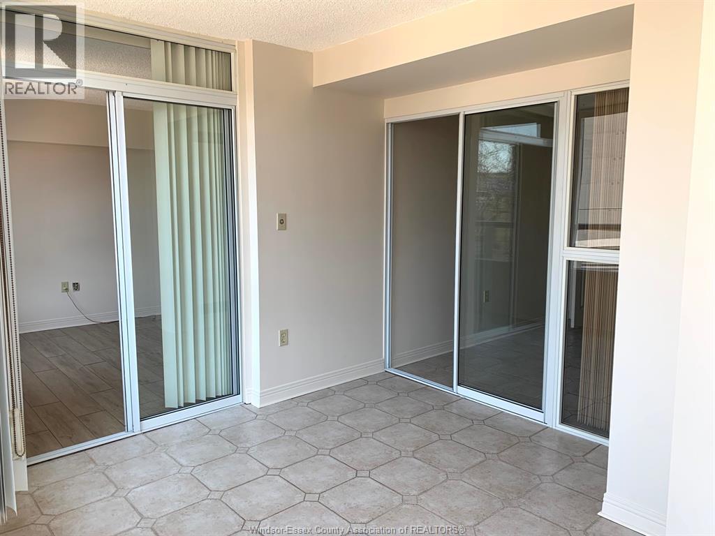 75 Riverside Drive East Unit# 410, Windsor, ON - With Exterior