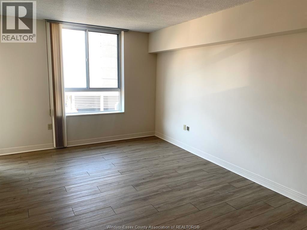 75 Riverside Drive East Unit# 410, Windsor, ON - Indoor Photo Showing Other Room