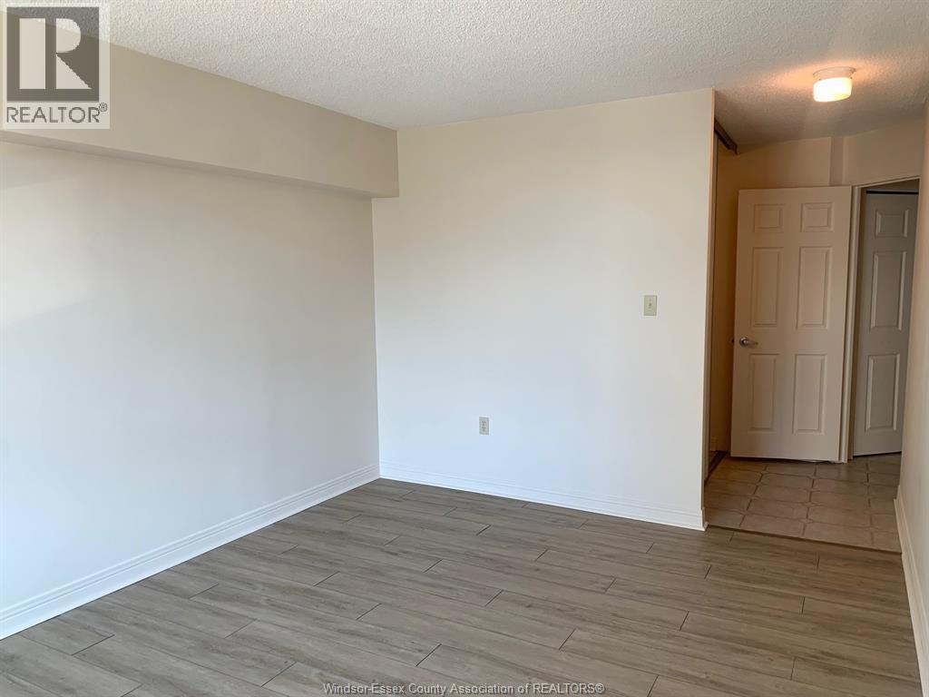 75 Riverside Drive East Unit# 410, Windsor, ON - Indoor Photo Showing Other Room