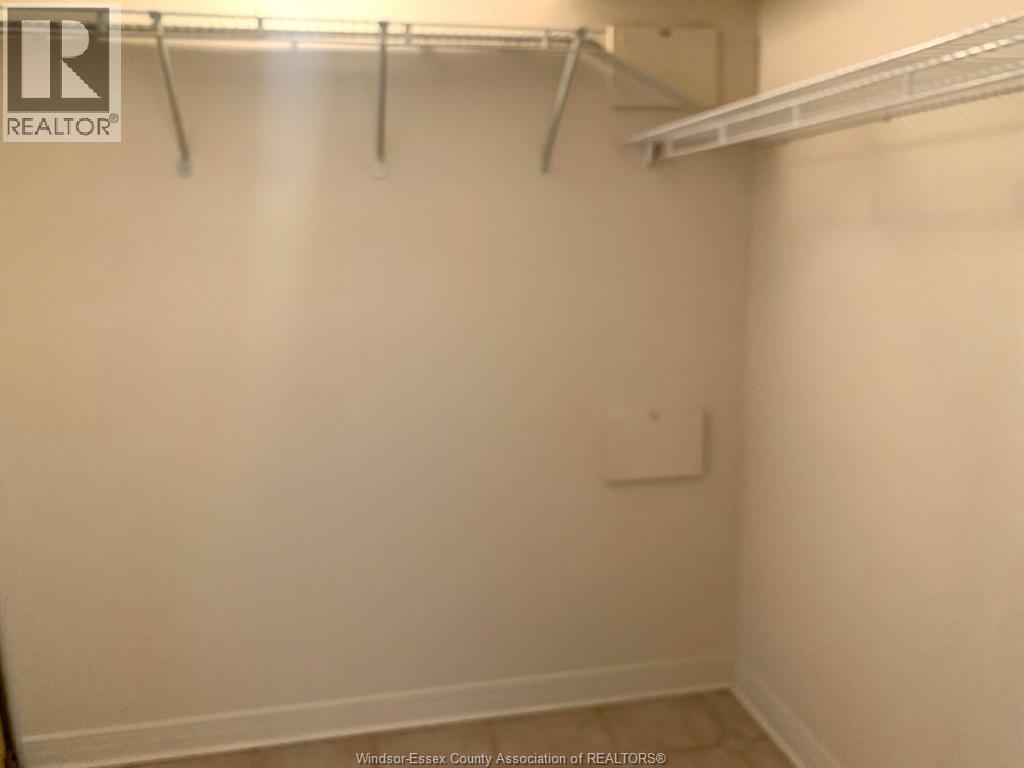 75 Riverside Drive East Unit# 410, Windsor, ON - Indoor With Storage