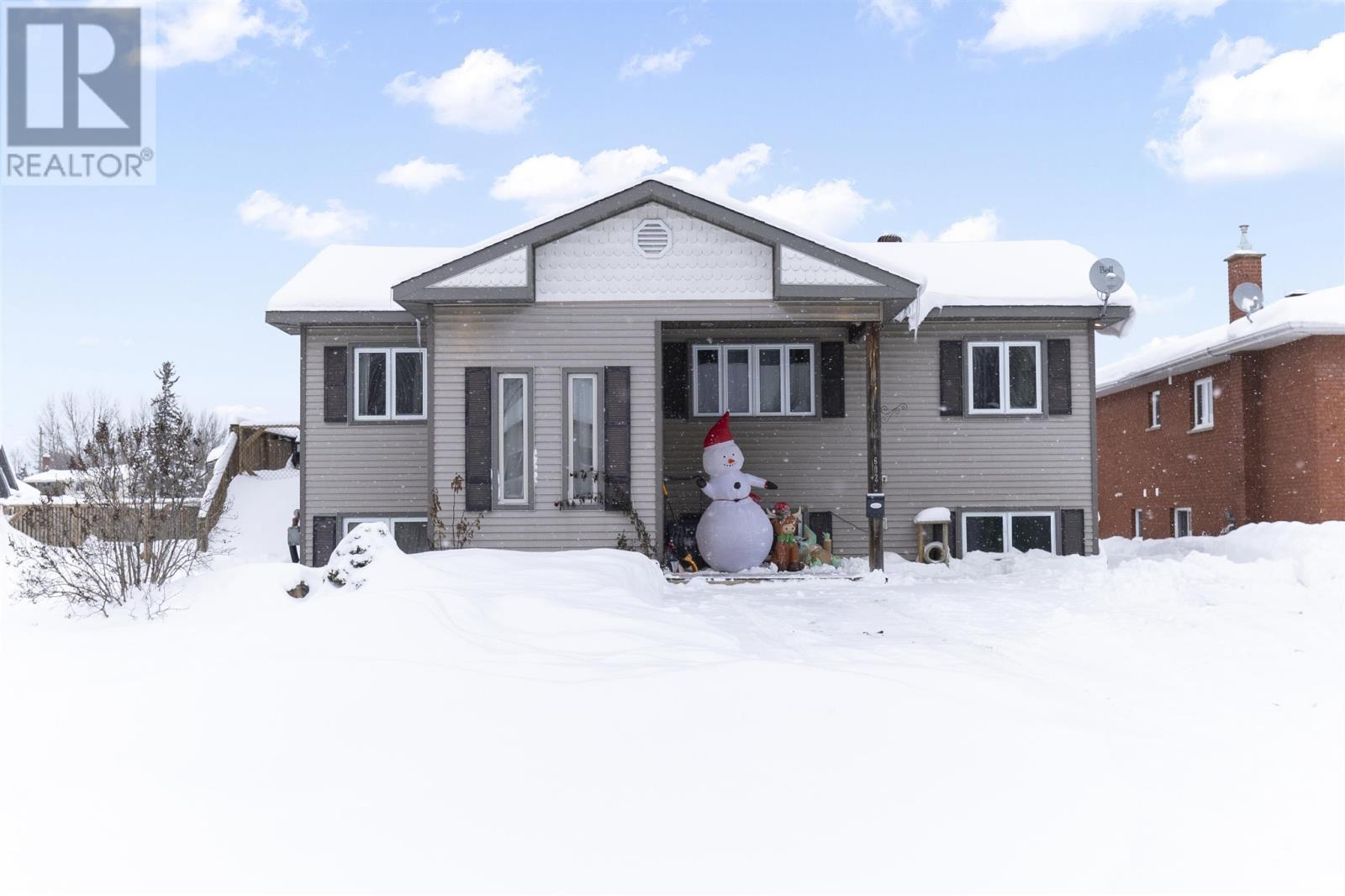 602 Connaught Ave, Sault Ste. Marie, ON - Outdoor