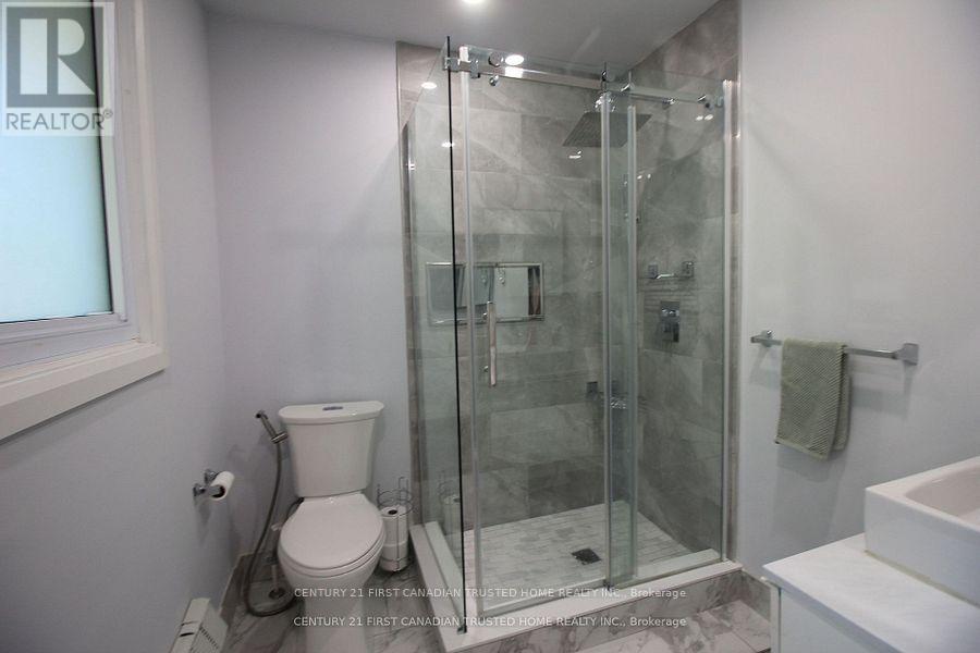 133 Deer Park Circle W, London North (North P), ON