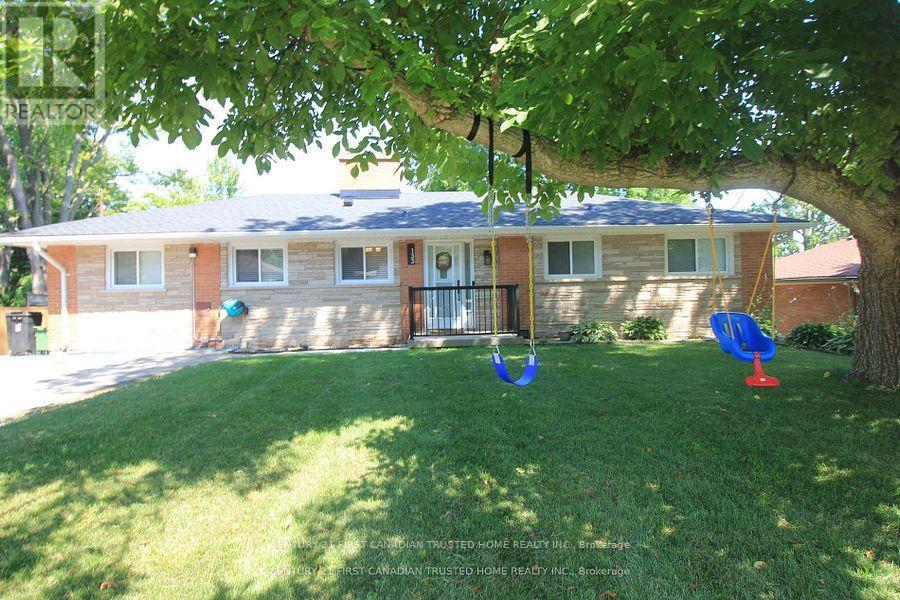 133 Deer Park Circle W, London North (North P), ON